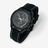 Bracelet Moonswatch Mission to the Moonphase - New Moon Caoutchouc Premium perforé: Noir Blanc