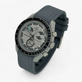 Bracelet MoonSwatch en Caoutchouc Texturé Premium Uni Earthphase: Gris Foncé