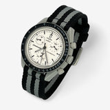 Bracelet Omega x Swatch Moonswatch 1965 Autres: Cuir Nato Acier Toile Nato lisse: Noir Gris