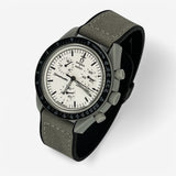 Bracelet MoonSwatch en Cuir Lisse 1965: Gris