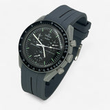 Bracelet MoonSwatch en Caoutchouc (une bande) Moon: Gris Noir