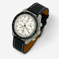 Bracelet MoonSwatch en Cuir Texturé 1965: Noir Blanc