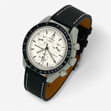 Bracelet MoonSwatch en Cuir Texturé 1965: Noir Blanc
